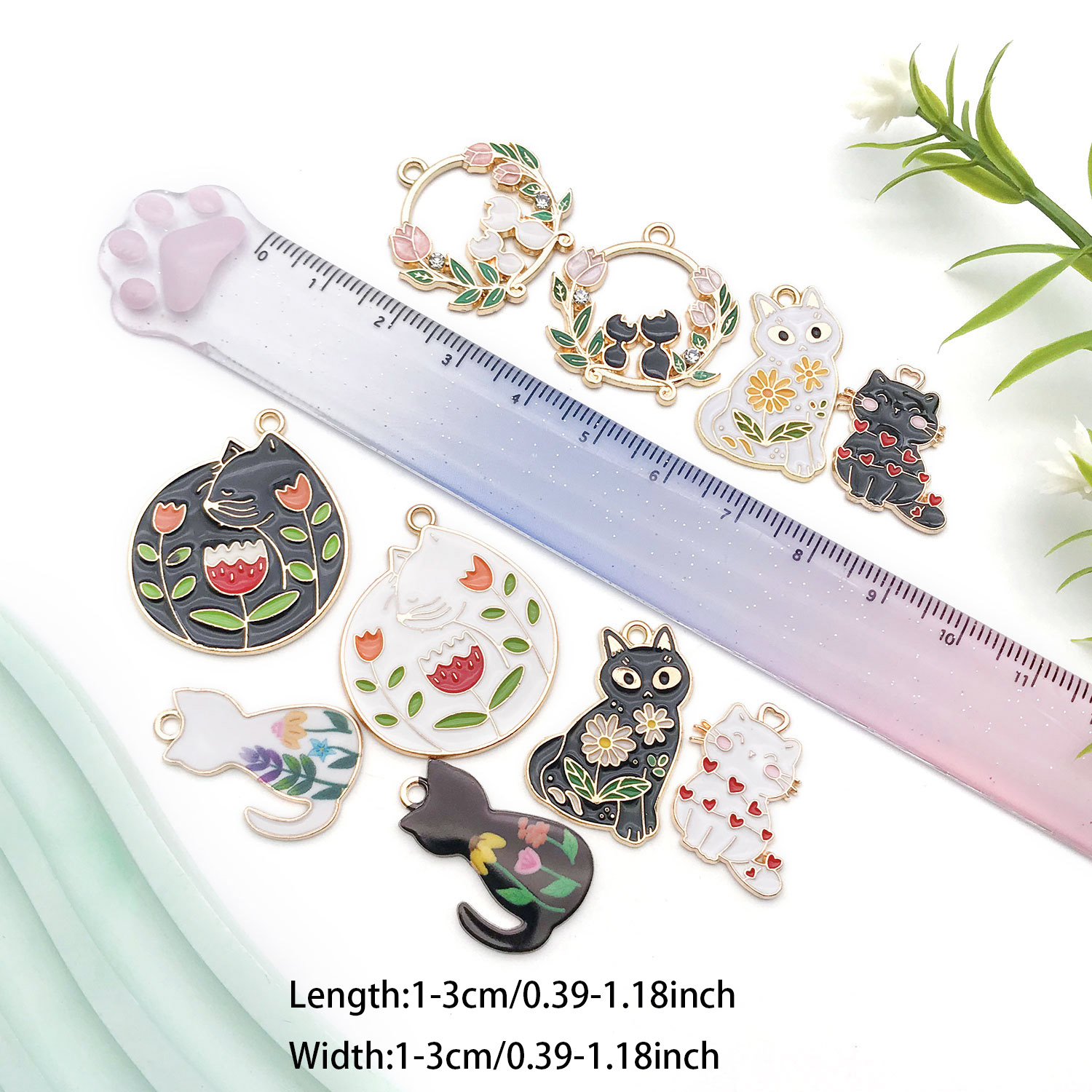 Conjunto de amuletos de gato p - Resin Craft Material avaliação e preço
